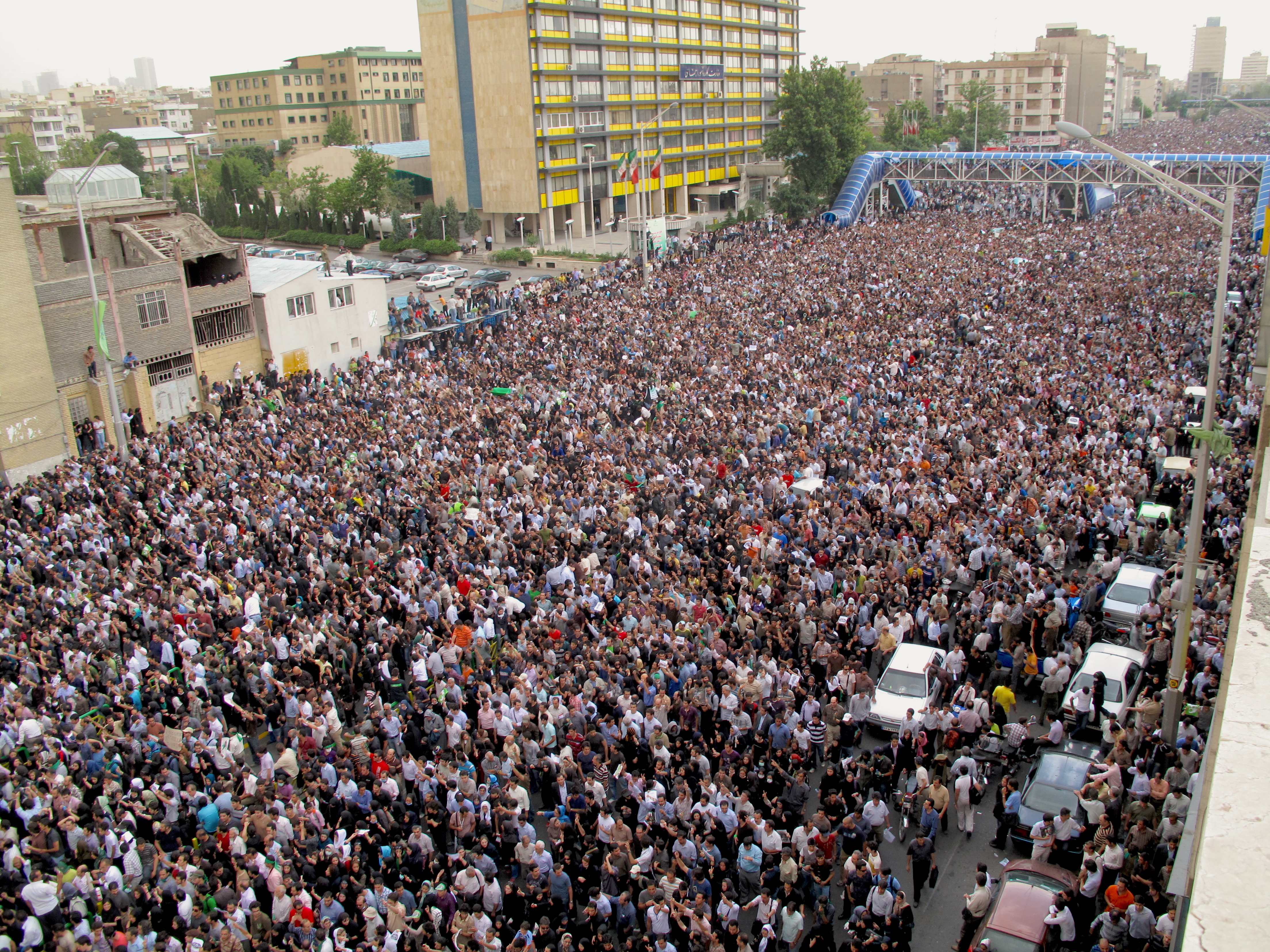 Bani Khoshnoudi img 1