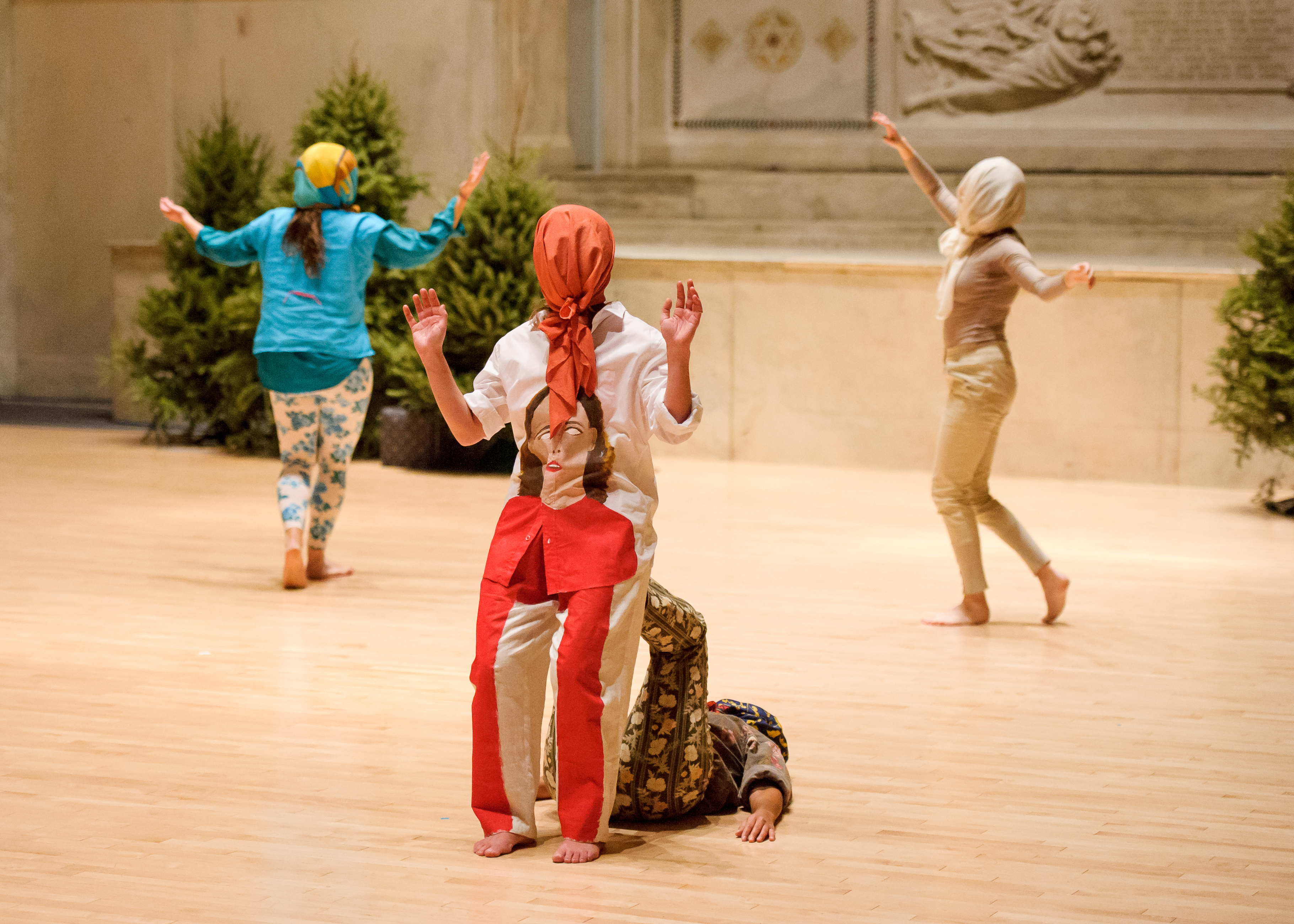 Mariana Valencia- Guadalupe, Zulema, Victoria, Susana, 2013
